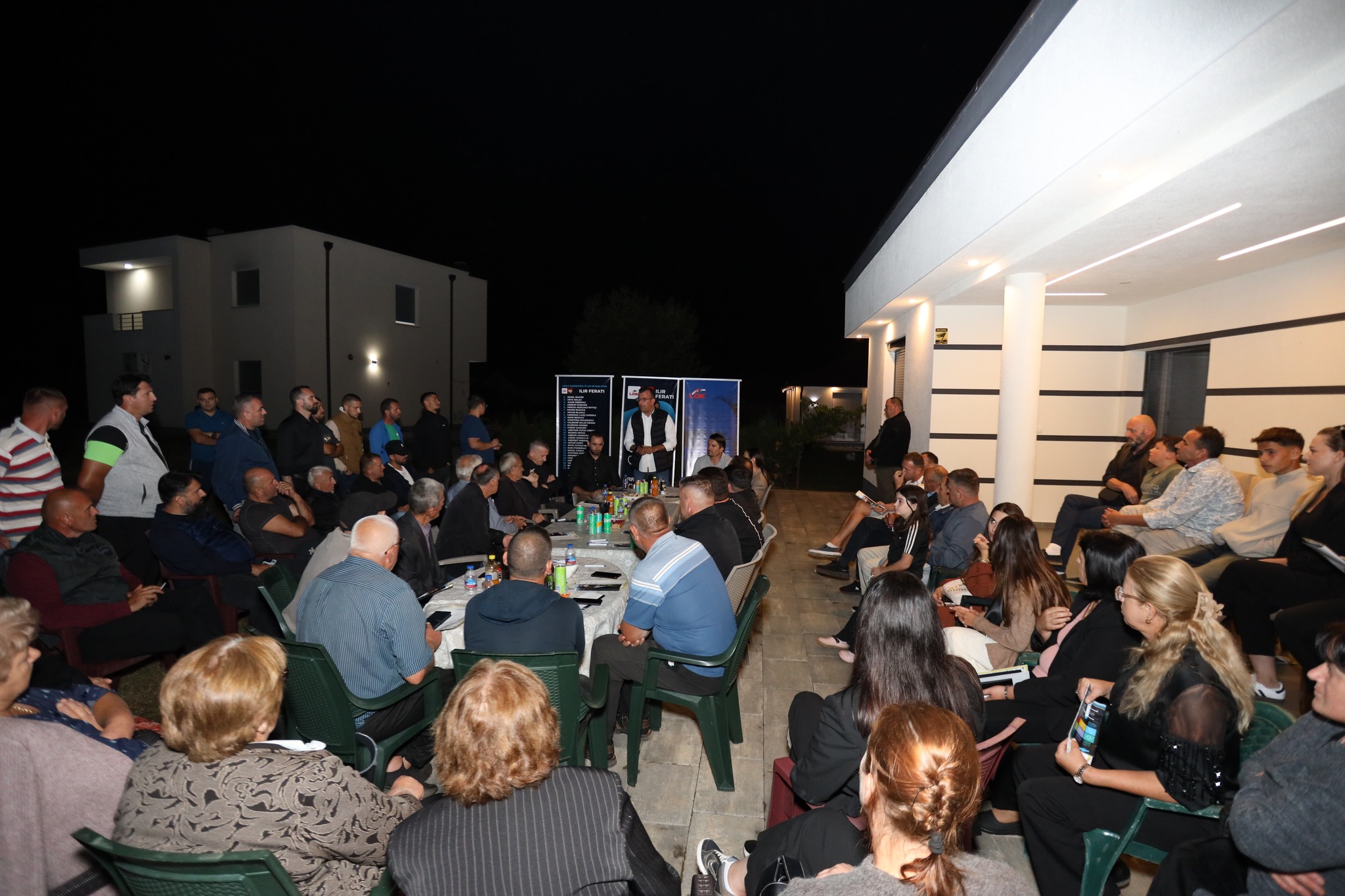 Ilir Ferati viziton dy familje në fshatin Gurrakoc, shpalos programin për Istogun