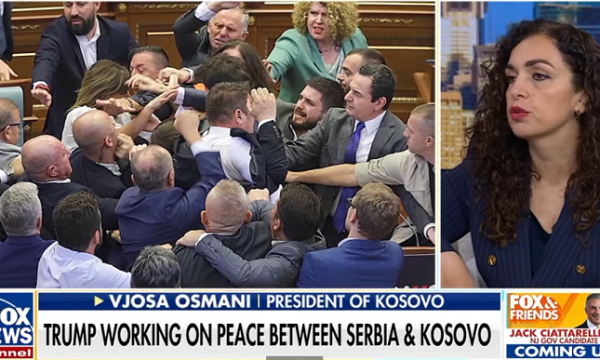 Osmani jep intervistë për Fox News, ndërsa shfaqen pamje të përplasjes së dy viteve më parë mes VV-së dhe opozitës