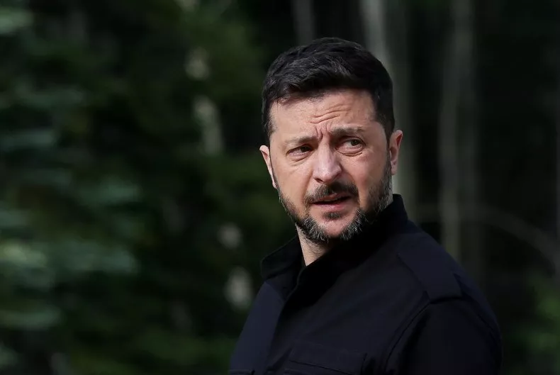 Zelenskyy: Gjatë natës, Rusia godet Ukrainën me 500 dronë dhe mbi 40 raketa