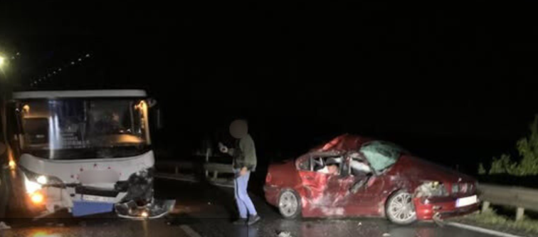 I dyshuari për aksidentin fatal në Suharekë: Shishe birre të gjetura në makinë