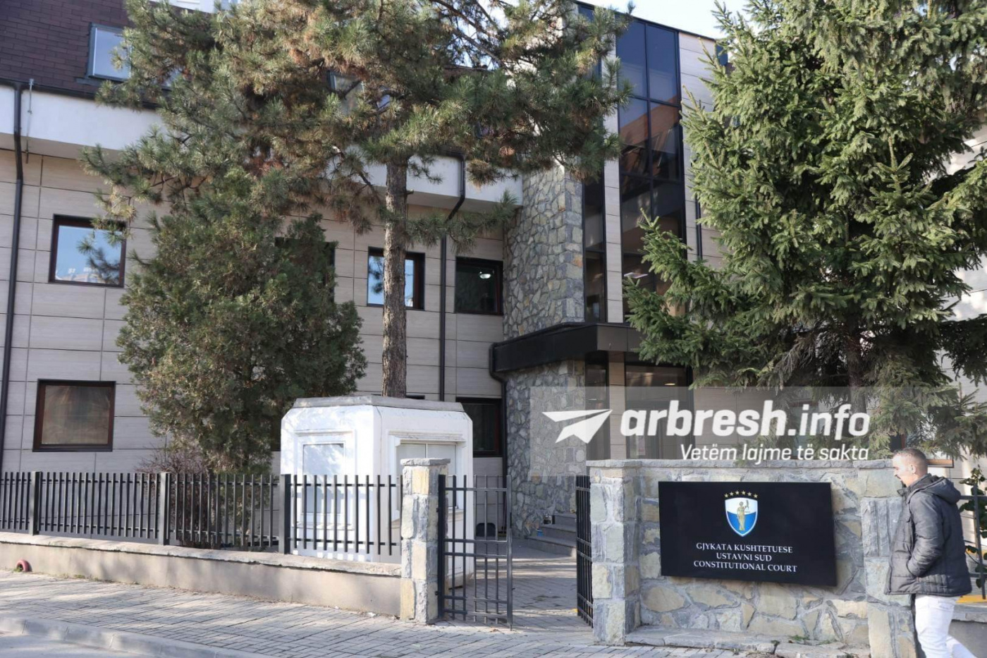 Afati për masën e përkohshme përfundon nesër – Çfarë vendimi mund të marrë Gjykata Kushtetuese lidhur me Kuvendin?