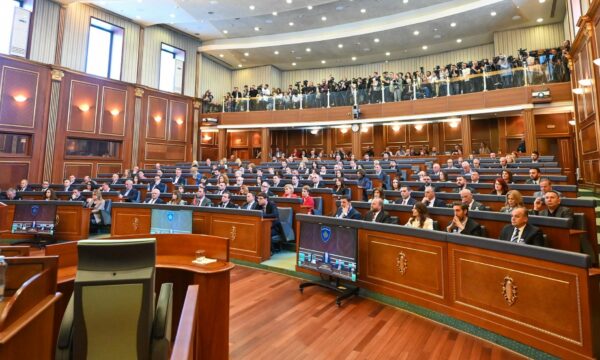 Shala nga IKD: Gjykata Kushtetuese mund të vonojë vendimin, kuvendi mbetet i paplotësuar pa nënkryetarë