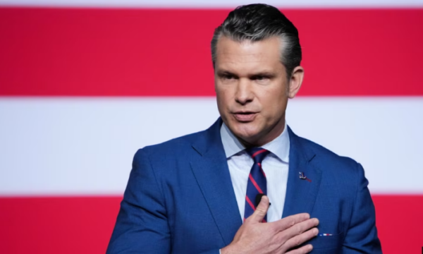 “Hegseth kritikon gjeneralët për mbipeshën dhe kërkon përqendrim në ushtrimet fizike”