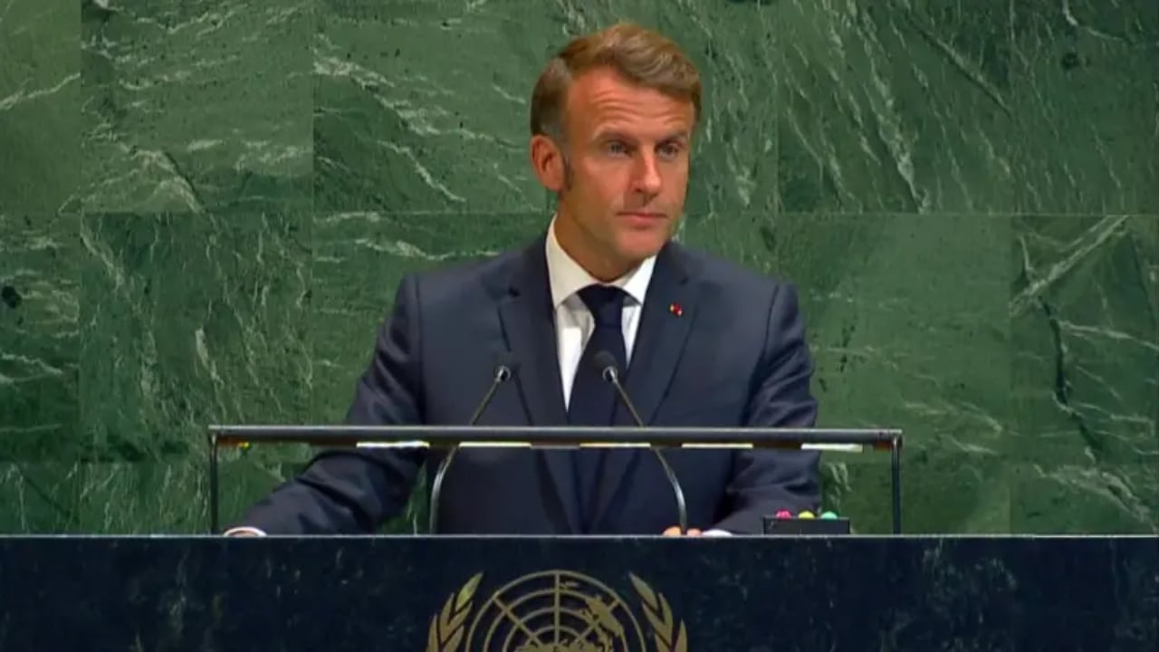 Franca njeh zyrtarisht Palestinën si shtet