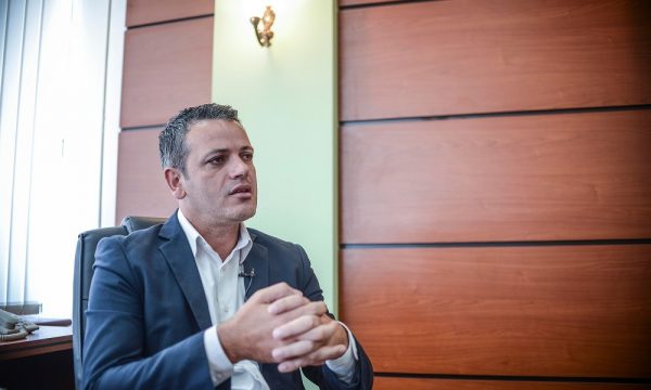 Gashi: Mungesa e konstituimit të Kuvendit brenda afatit kushtetues çon në shpërndarjen e tij