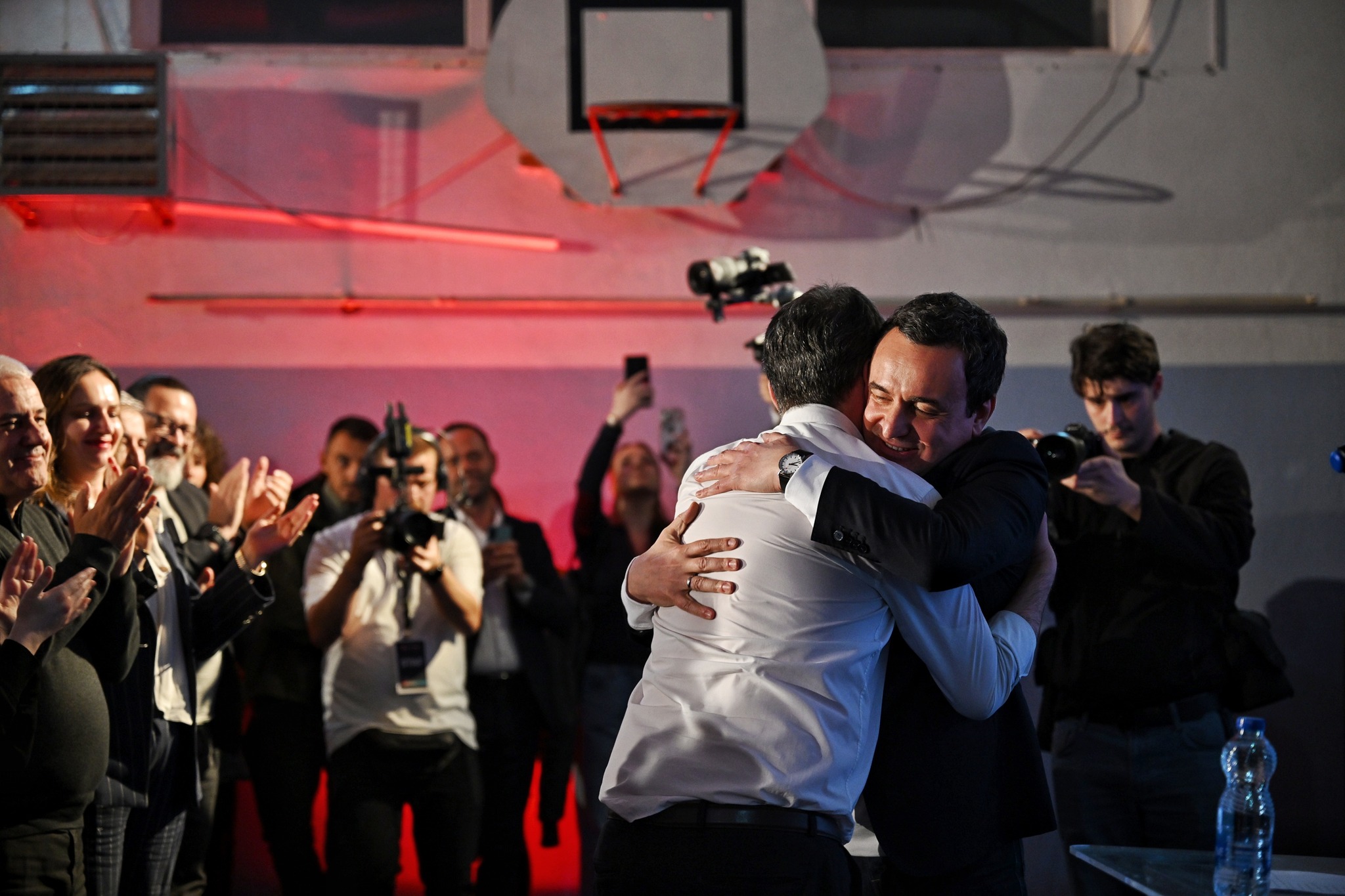 Kurti: Çeku si kryetar, Prishtina do të zhvillohet me planifikim