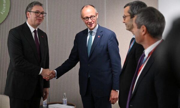 Vuçiq dhe Merz bisedojnë në Kopenhagë mbi stabilitetin rajonal