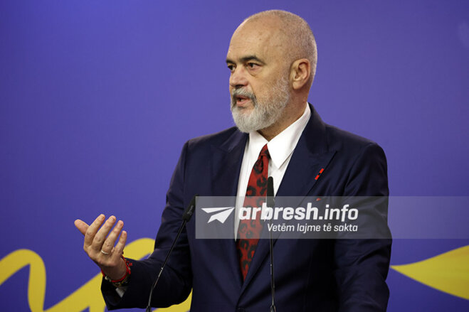 Rama: Ndërtimet pa leje në Theth sjellin pasoja personale