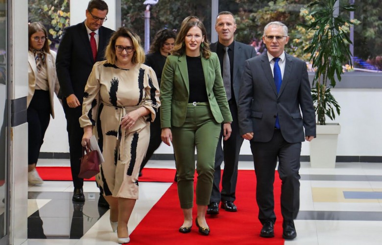 Austria dhe Sllovenia mbështesin integrimin e Kosovës në BE