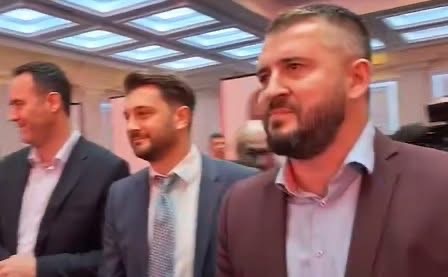 Glauk Konjufca dhe Mërgim Lushtaku vizitojnë Leotrim Ajetin