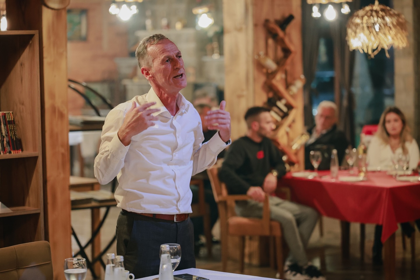 Besnik Osmani zbulon planin për përdorimin e fondeve në Fushë Kosovë