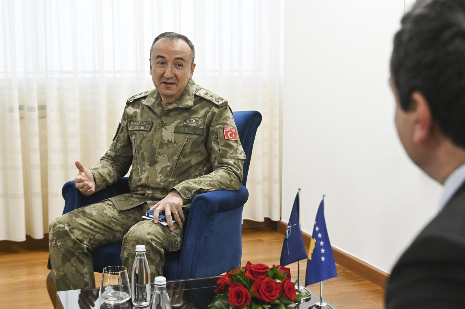 Kurti dhe Ulutash diskutojnë rëndësinë e bashkëpunimit me KFOR-in