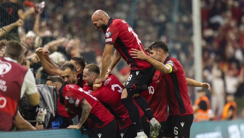 Kombëtarja shqiptare përpiqet për fitore kundër Serbisë sonte