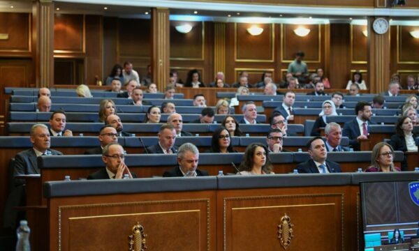 LDK Mbështet Qeveri Tranzitore, Quni: Nuk Ka Dallime Brenda