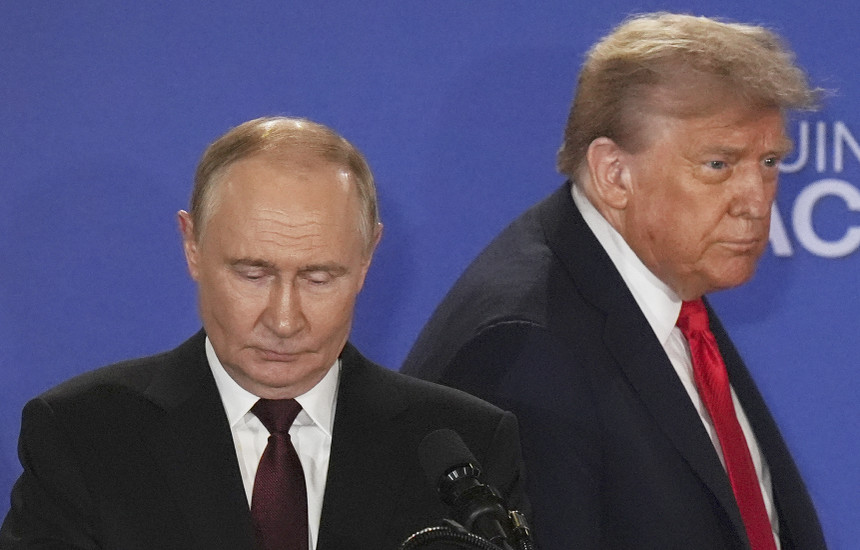 Trump Bisedon me Putinin para Takimit me Zelenskyn të Premten