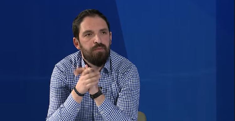 Kthimi i Thaçit, sfidë për llogaritë politike të Kurtit