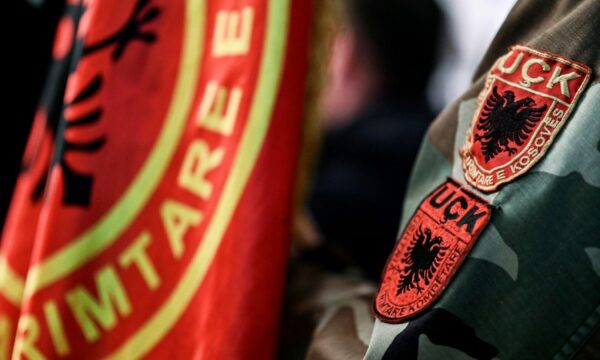 Kosova dhe Shqipëria bashkohen për çështjen e UÇK-së në Morinë