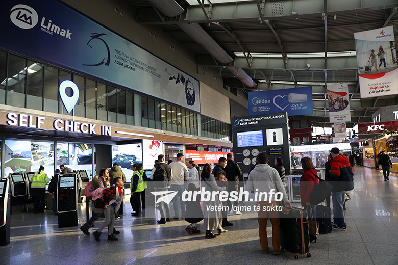 Individ i dënuar për mashtrim dhe vjedhje ndalohet në aeroport