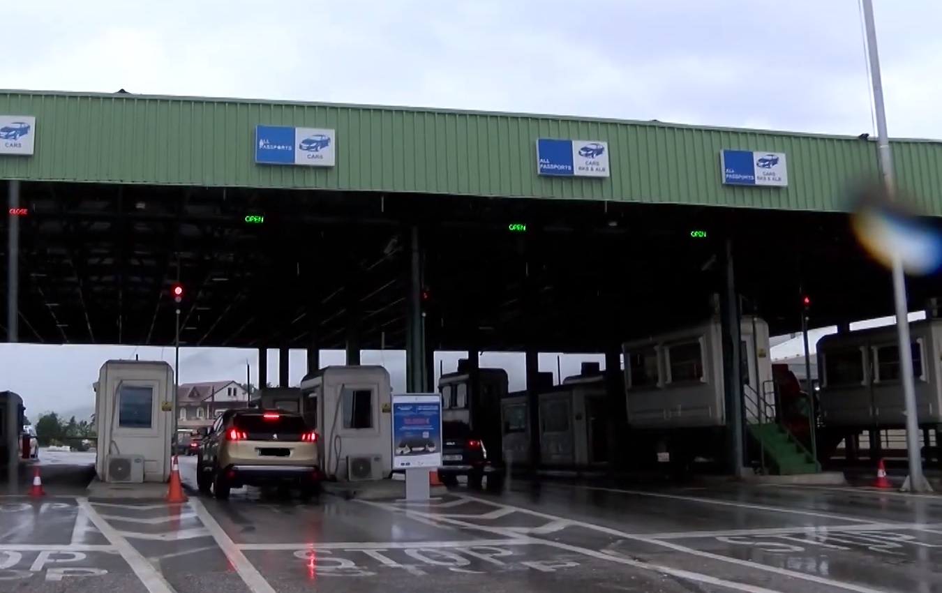 Shtetasi kosovar 35-vjeçar ndalohet në kufirin e Morinës