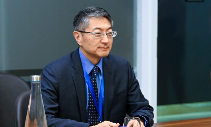 Përçarjet politike vonojnë konstituimin e Kuvendit të Kosovës