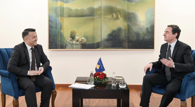 Berisha mohon kontaktet me Kurtin për formimin e qeverisë