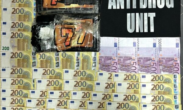 Operacioni i Policisë në Prishtinë: Dy të arrestuar, kapen 2 kg kokainë