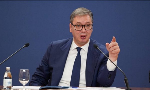 Vuçiq: Angazhim për BE-në, por refuzoj njohjen e Kosovës