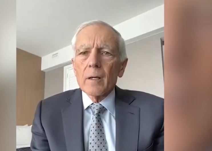 Clark: Komandant i NATO-s për Ndërprerjen e Spastrimit Etnik