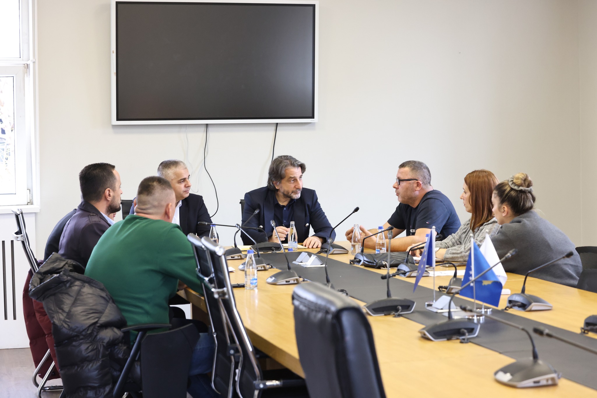 Komuna e Prishtinës padit Ministrin Murati për bllokim fondesh