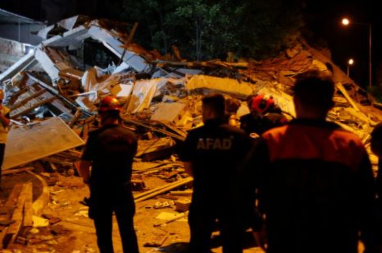 Ambasada e Kosovës publikon numrat emergjentë pas tërmetit në Turqi