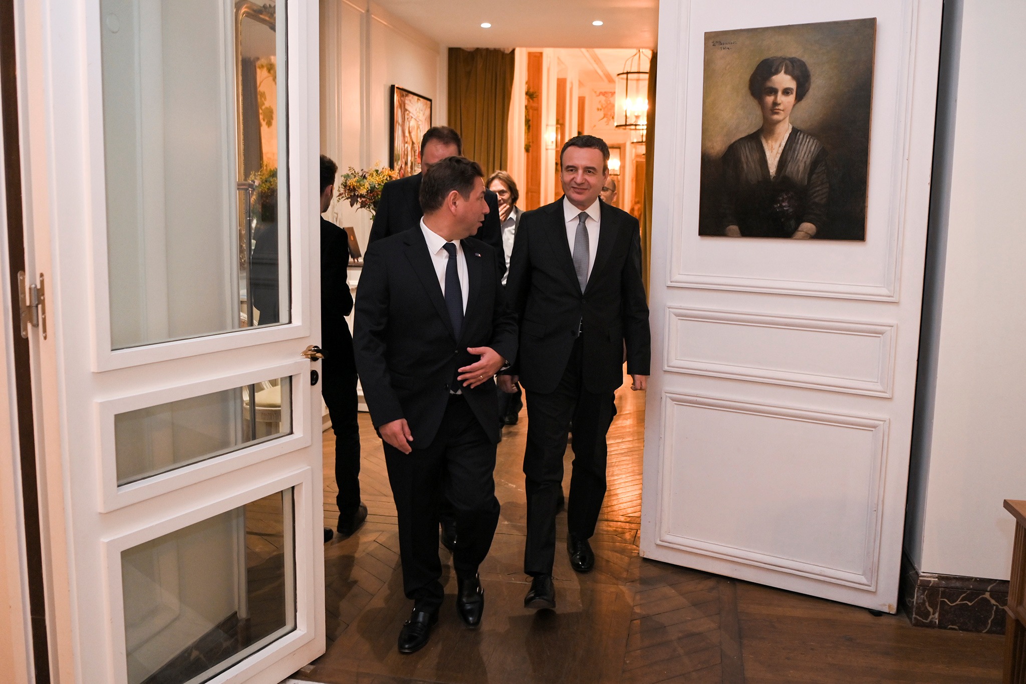 Kurti në Paris: BE përfiton nga anëtarësimi i Ballkanit Perëndimor