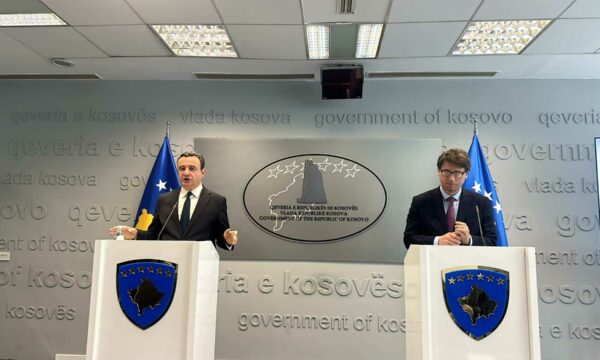 Kurti: Rritja e pensioneve dhe shtesave, vendim i tanishëm