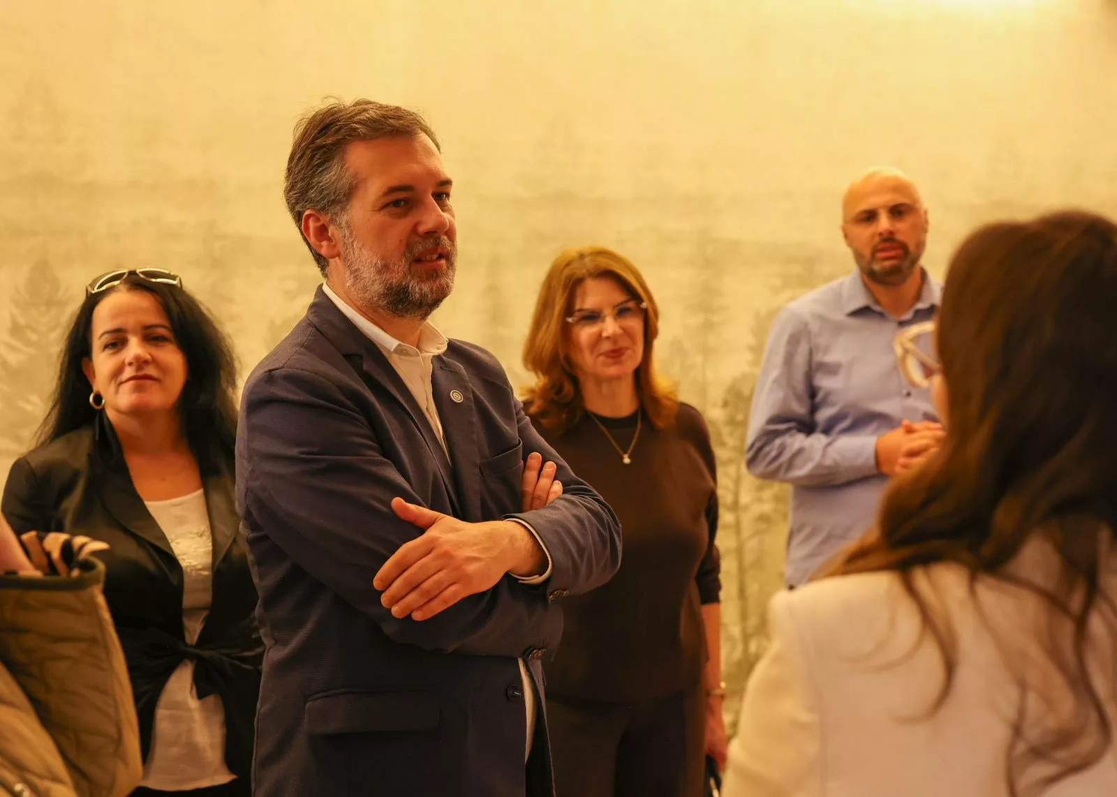 Qeveria prezanton masa mbështetëse për bizneset dhe infrastrukturën