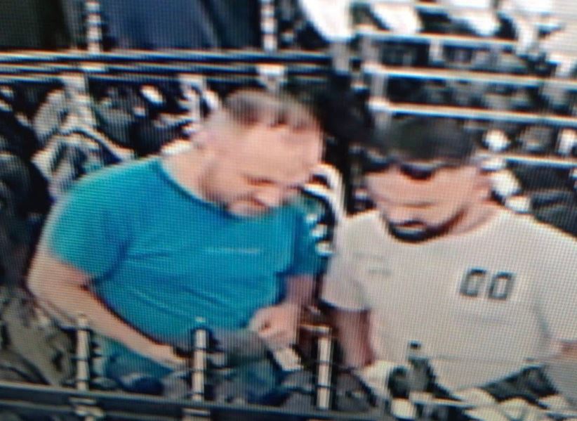 Policia kërkon ndihmën e publikut për dy të dyshuar për vjedhje