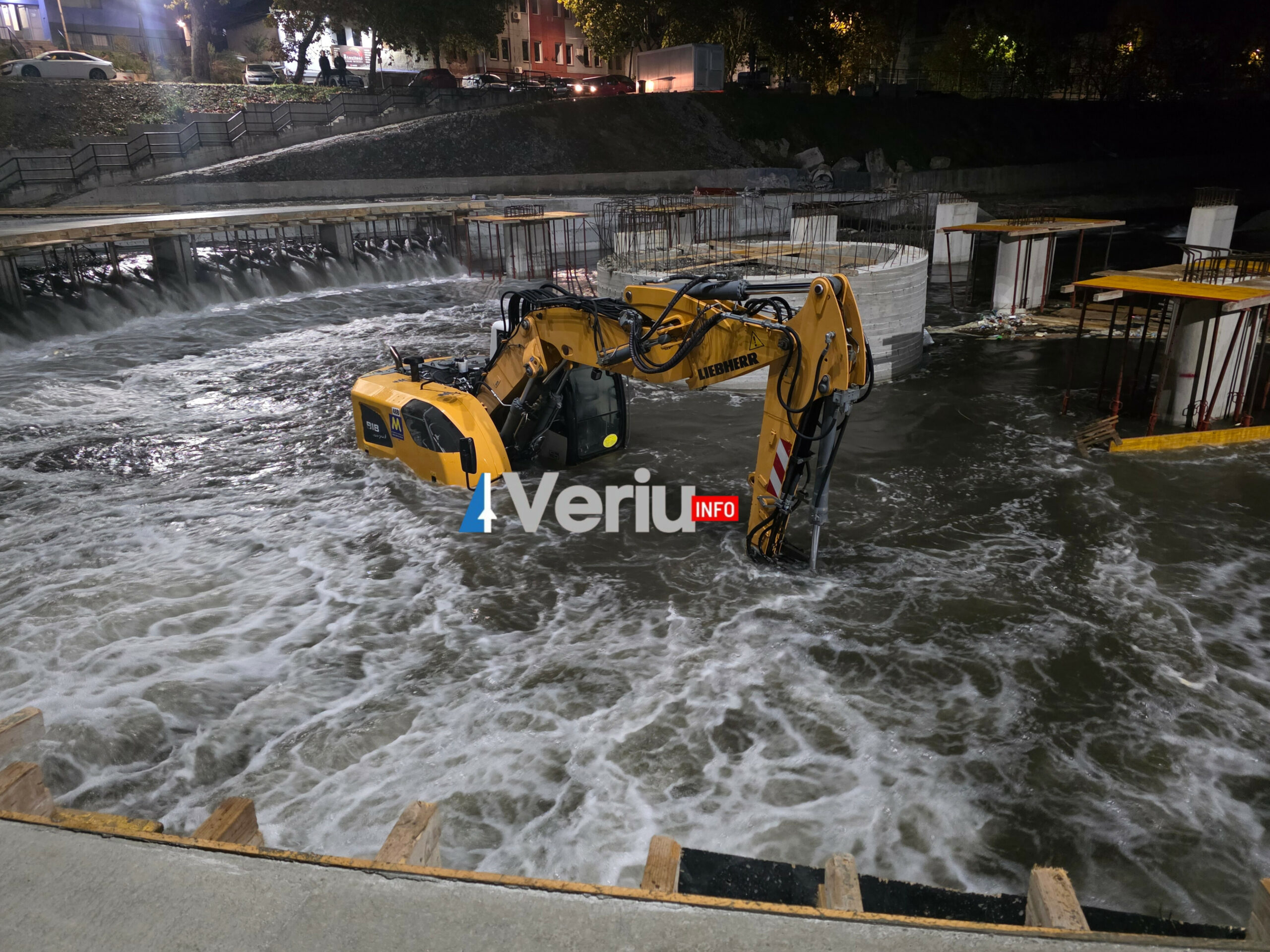 Punishtja e urës për këmbësorë në Mitrovicë përmbytet nga Ibri