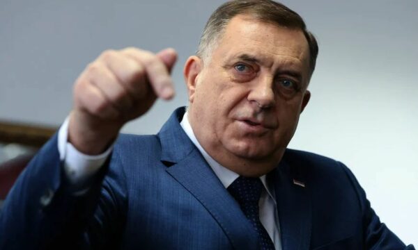 Dodik pa sanksione: Fillim i ri politik në Bosnje?