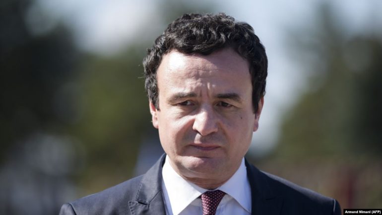 Prishtina dhe Mitrovica: Kurti i shqetësuar për situatën