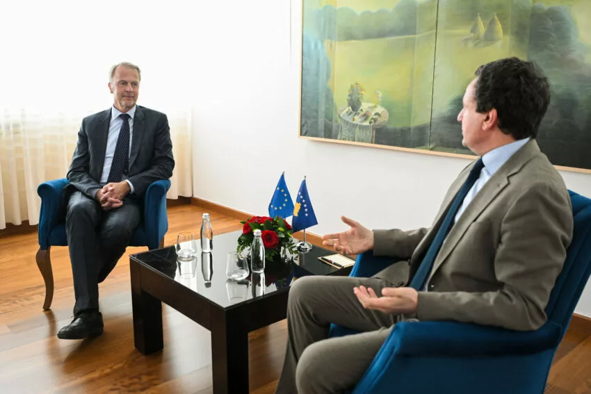 Kurti merr raportin e fundit të KE-së për Kosovën