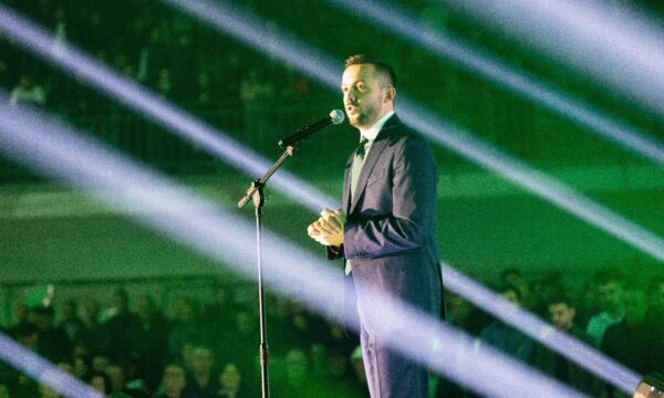 Arian Tahiri inkurajon qytetarët e Mitrovicës të votojnë