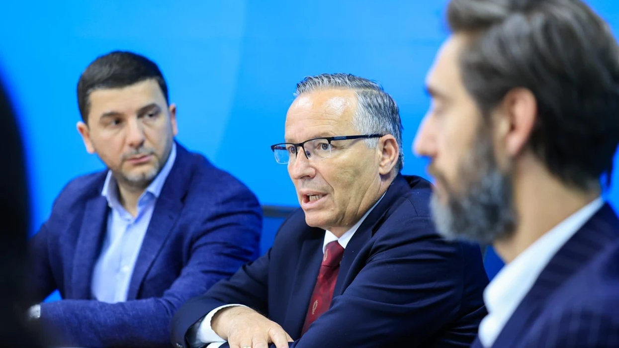 Hamza shpreh mirënjohje për Krasniqin, kërkon unitet partiak