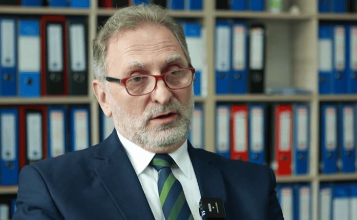 Prenkaj: Mandatimi i Konjufcës nga Presidentja shkel Kushtetutën