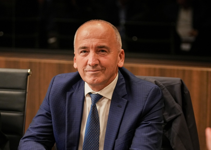 LDK Nuk Mbështet Konjufcën; Skepticizëm për Votat e Kurtit