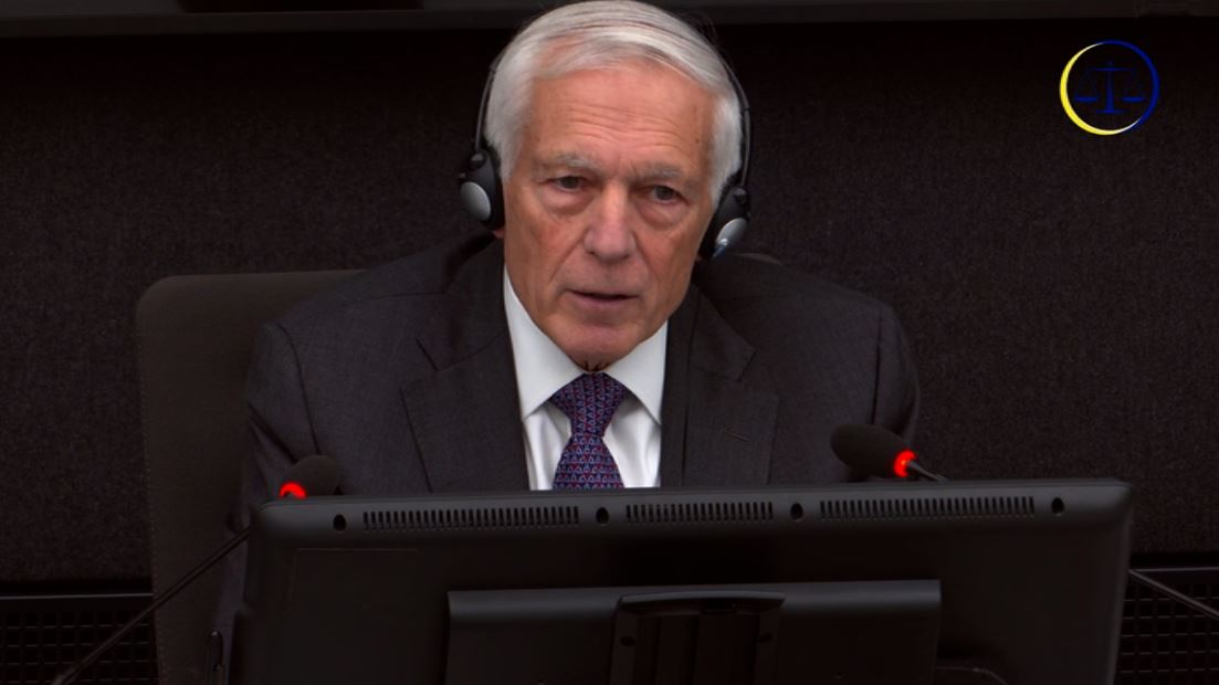 Wesley Clark shpjegon kërkesën e UÇK-së për ndihmë nga NATO