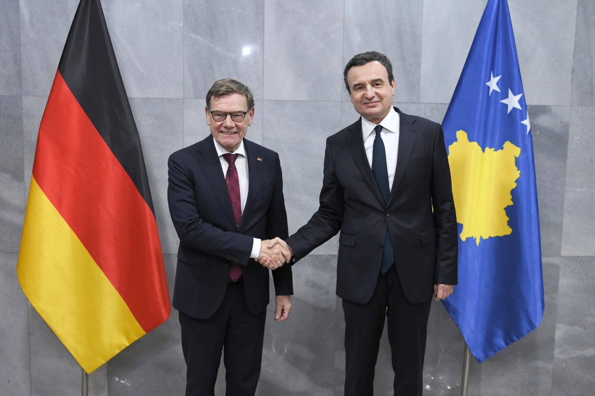 Kurti kërkon nga Gjermania përshpejtimin e kandidaturës së Kosovës në BE