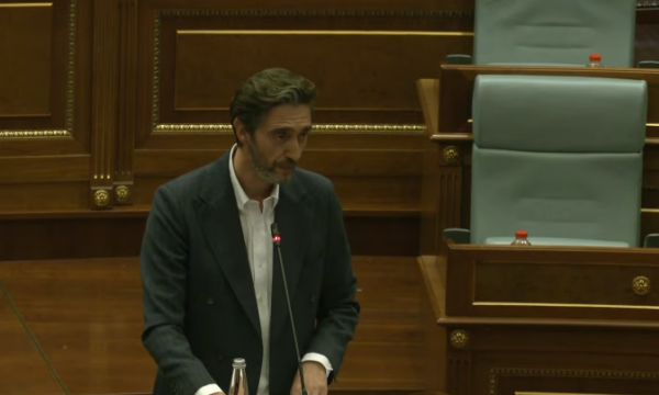 Ismaili: Kurti Ndikon në Vendimet e Konjufcës për Kryeministër