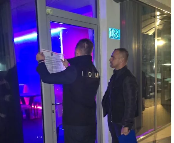 Inspektorati pezullon 12 qendra masazhi dhe lokale nate