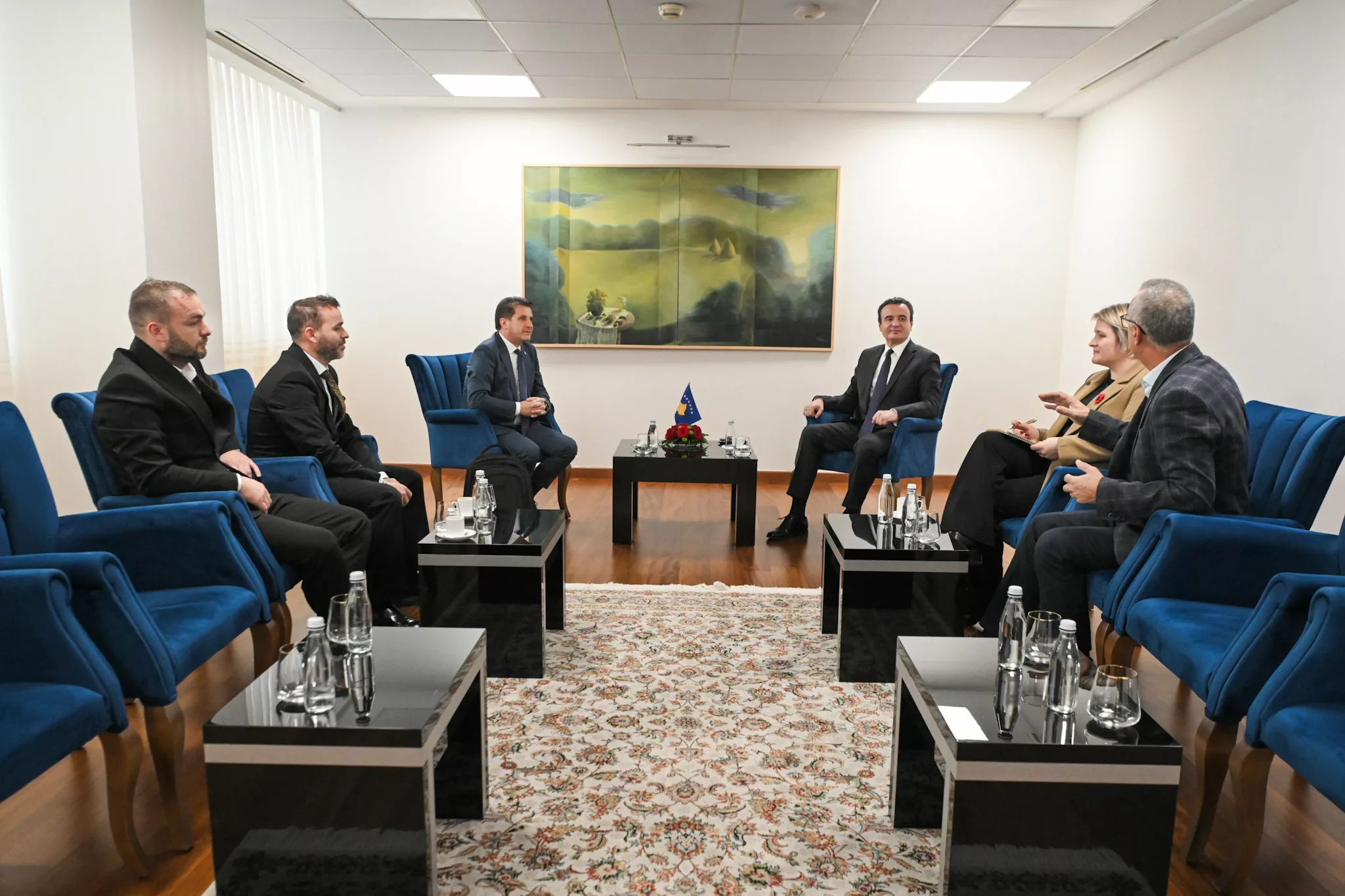 Kurti priti Kryebashkiakun e Horës së Arbëreshëve, Petta