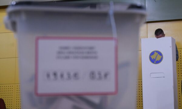 Presidentja dhe VV bien dakord, opozita kërkon datë tjetër zgjedhjesh