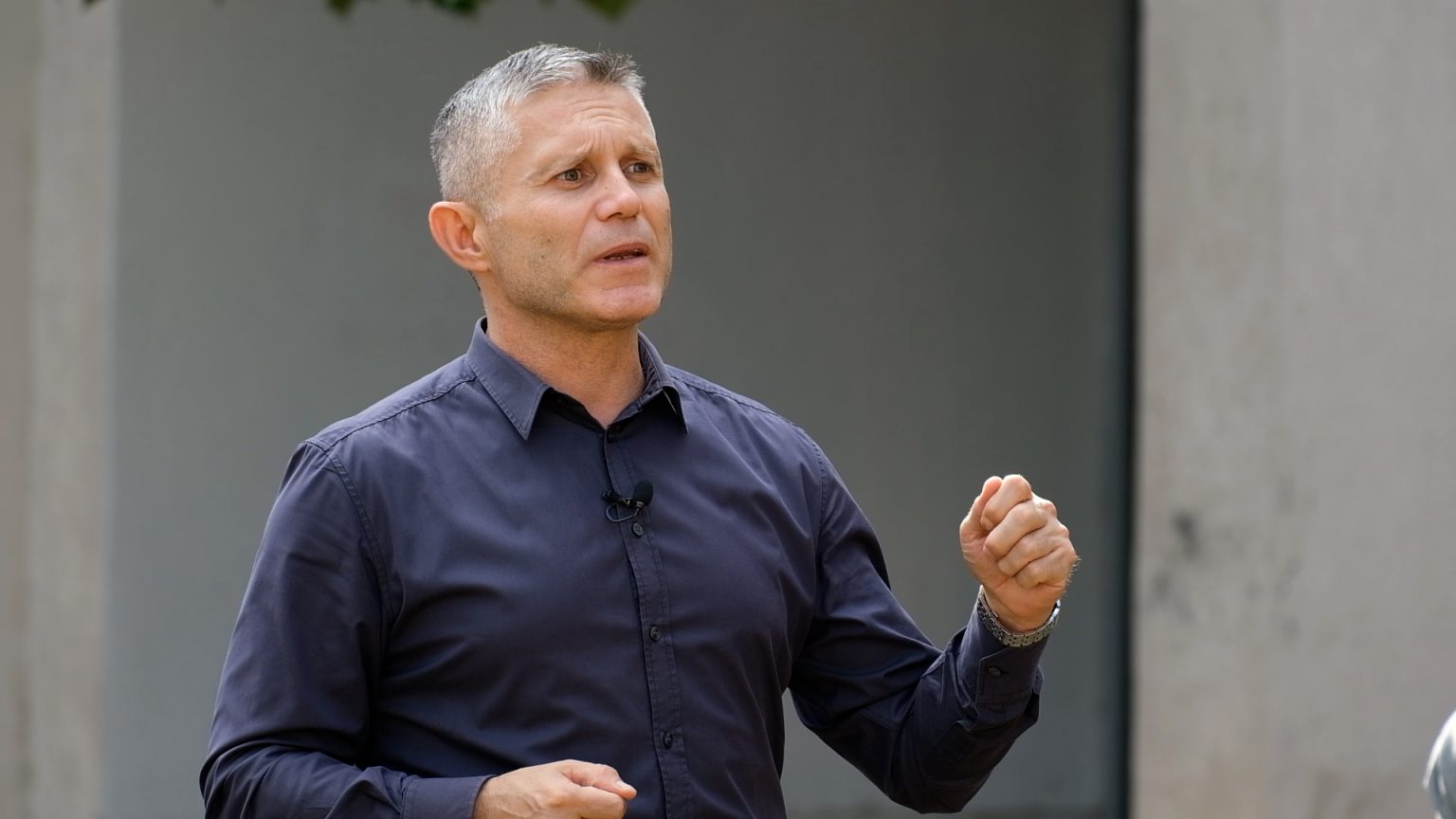 Ramadani: Thirrje për angazhim të gjithanshëm në Kosovë