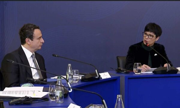 Kosova dhe Bosnja vonojnë reformat pavarësisht fondeve të BE-së